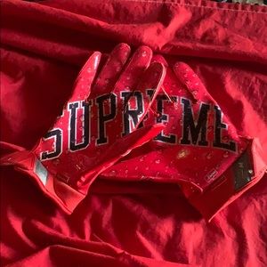 Football gloves